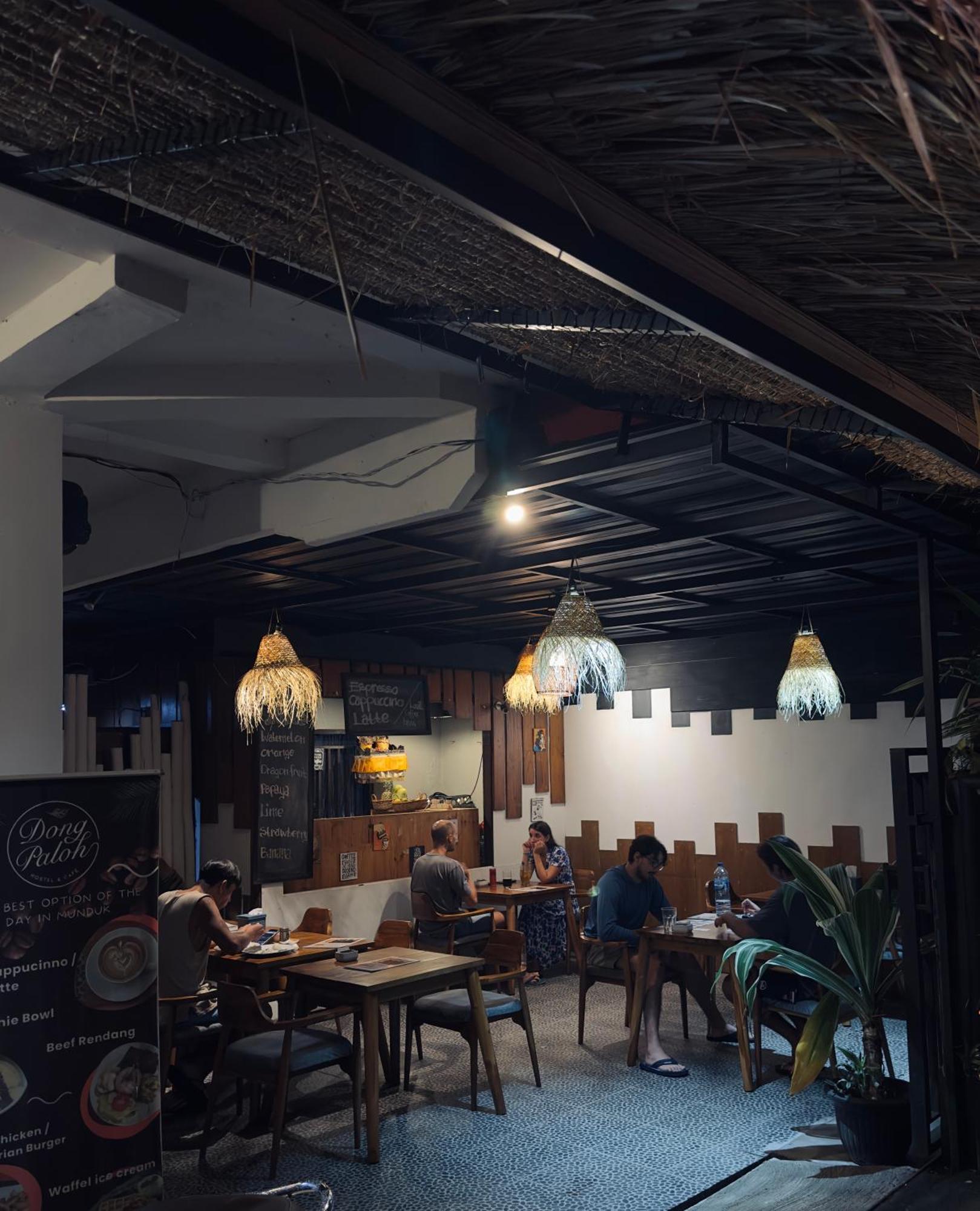 Dong Paloh Hostel Мундук Экстерьер фото